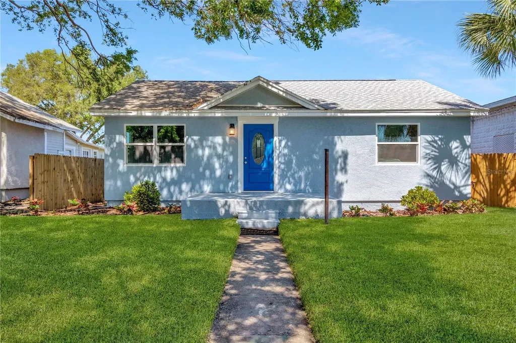 1705 29th Avenue N St Petersburg FL 33713