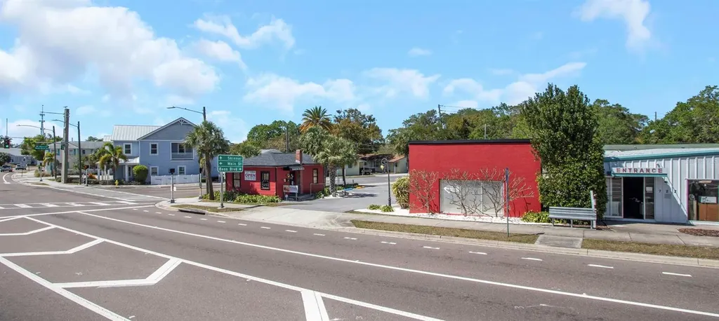 716 Main Street Dunedin FL 34698