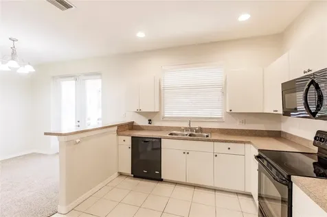1675 Lakeport Street North Port FL 34288