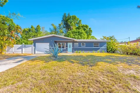 3982 Porpoise Drive SE St Petersburg FL 33705