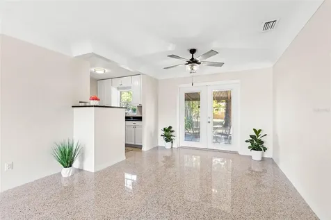 3982 Porpoise Drive SE St Petersburg FL 33705