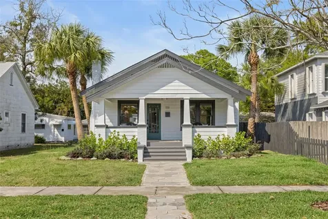 1111 17th Avenue N St Petersburg FL 33704