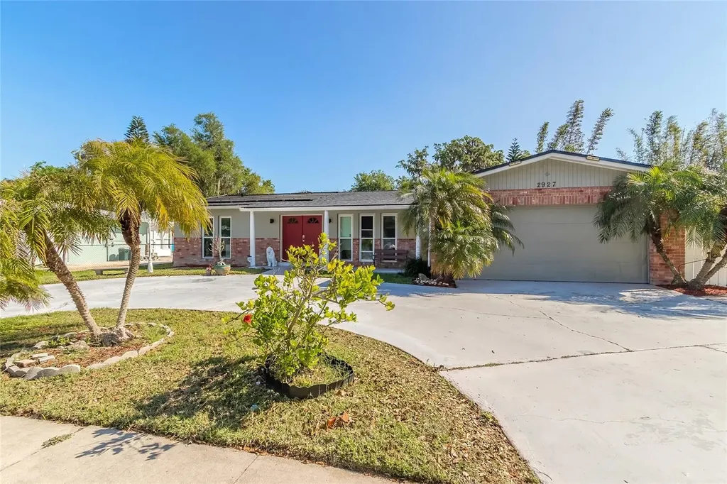 2927 Gaslight Drive South Daytona FL 32119