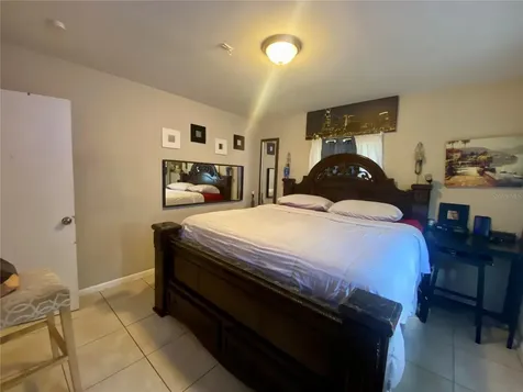 8707 N Dexter Avenue Tampa FL 33604