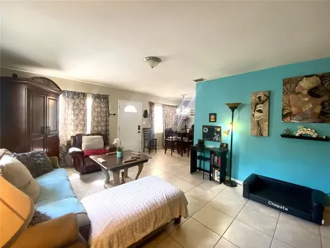 8707 N Dexter Avenue Tampa FL 33604