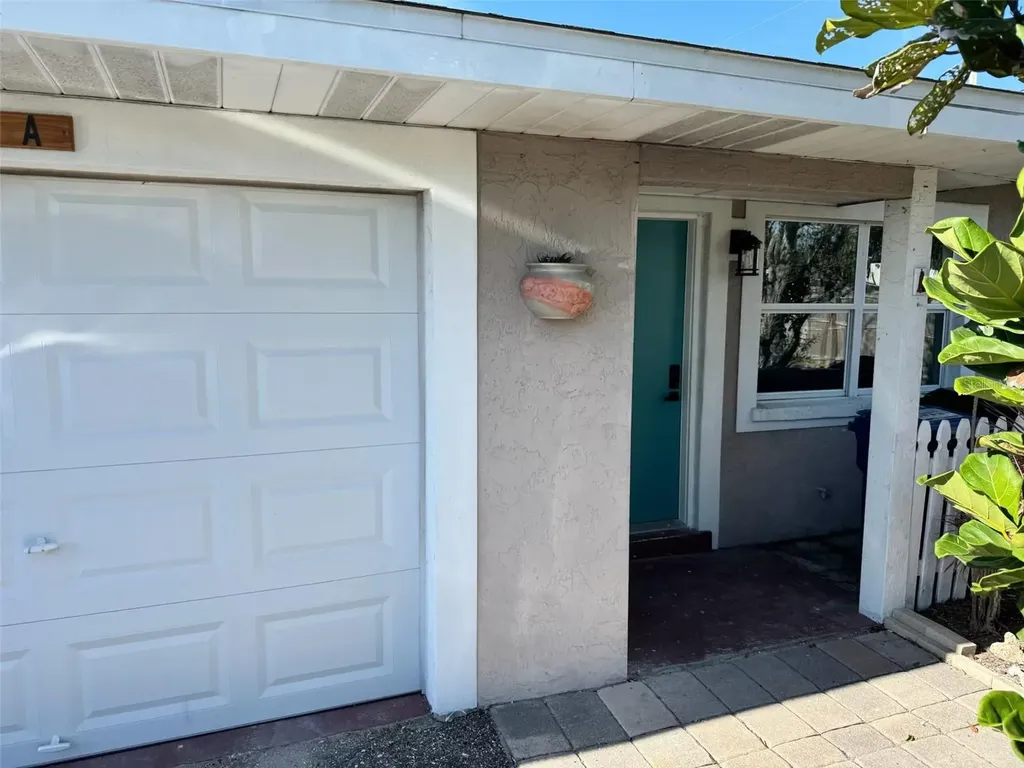 104 Pocono Trail W Nokomis FL 34275