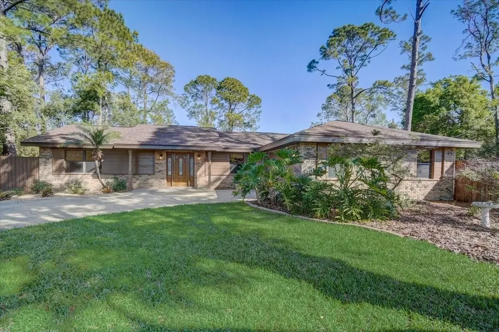 1442 Larkin Court Deltona FL 32725