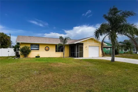 10186 Oceanspray Boulevard Englewood FL 34224