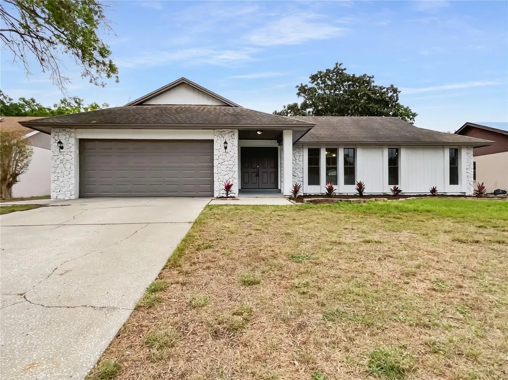 1829 Lake Hill Circle Orlando FL 32818
