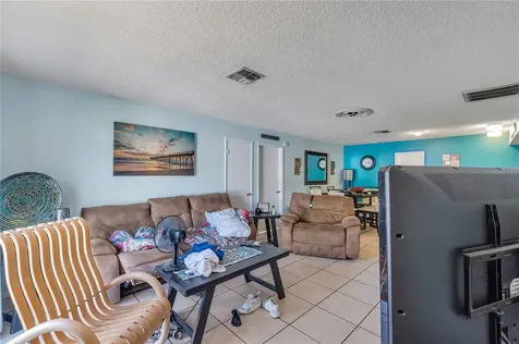 137 Mexicali Avenue Kissimmee FL 34743