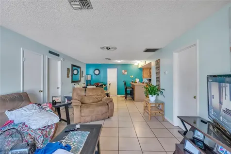 137 Mexicali Avenue Kissimmee FL 34743