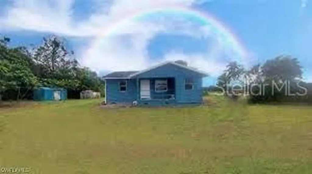 23010 Avenue D Alva FL 33920