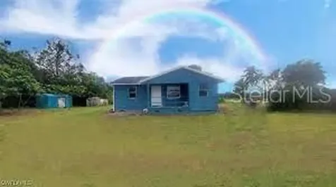 23010 Avenue D Alva FL 33920