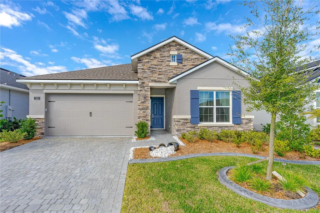 213 Mosaic Boulevard Daytona Beach FL 32124