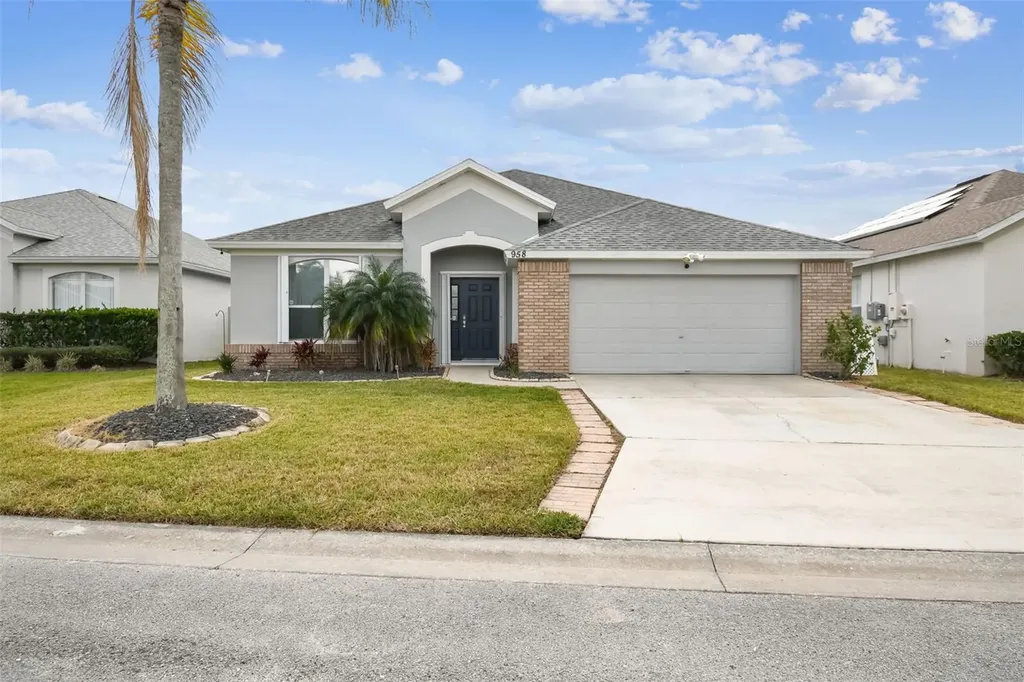 958 Jaybee Avenue Davenport FL 33897