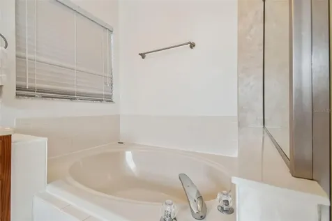 958 Jaybee Avenue Davenport FL 33897