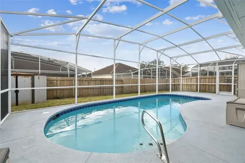 958 Jaybee Avenue Davenport FL 33897