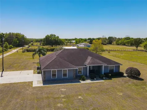 17022 SE 140th Avenue Weirsdale FL 32195