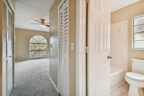 2334 Fletchers Point Circle Tampa FL 33613