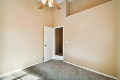 2334 Fletchers Point Circle Tampa FL 33613