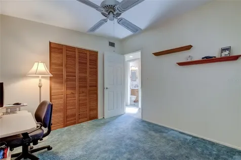 5642 Harding Boulevard NE St Petersburg FL 33703