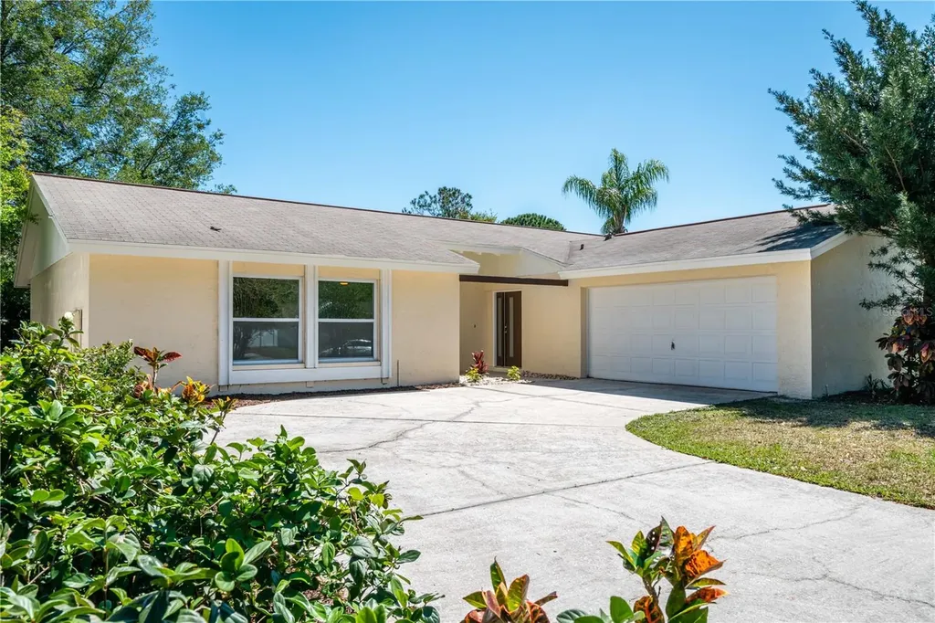 10705 Glen Ivy Lane Tampa FL 33624