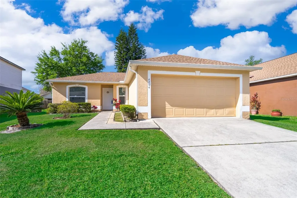 4204 Stonefield Drive Orlando FL 32826