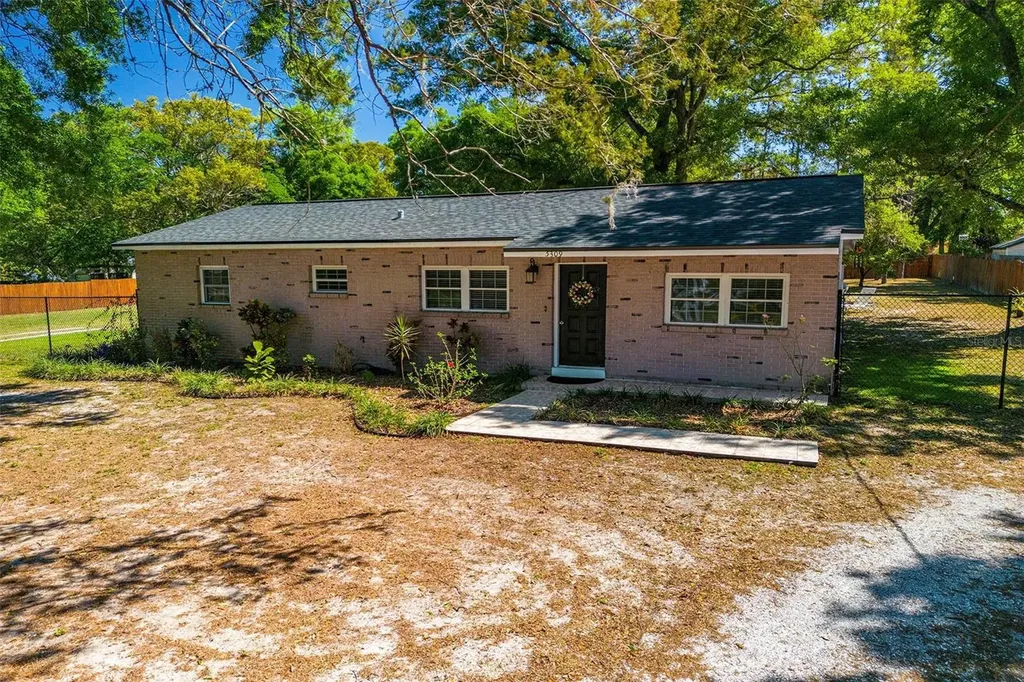5309 Mccranie Street Seffner FL 33584