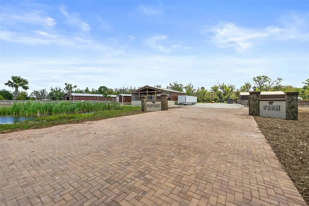 3305 County Road 305 Bunnell FL 32110