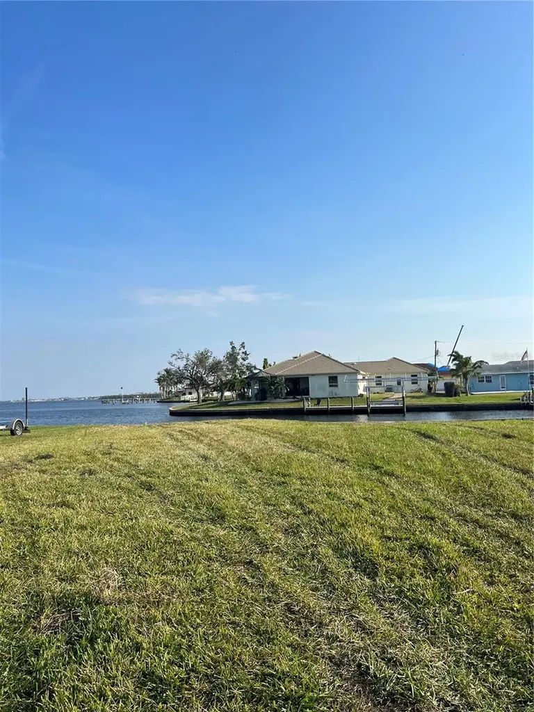 12437 Ran Terrace Port Charlotte FL 33981