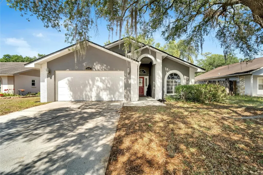 2804 Wilder Park Drive Plant City FL 33566
