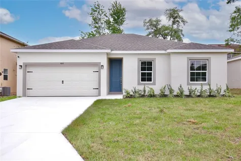 404 Cierra Oaks Circle Lady Lake FL 32159