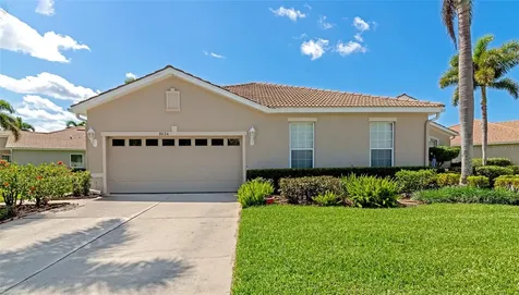 8034 Victoria Falls Circle Sarasota FL 34243