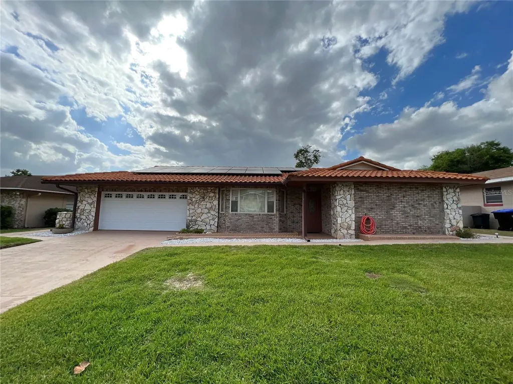 1860 Beewood Court Orlando FL 32818