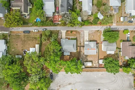 1002 N Collins Street Plant City FL 33563