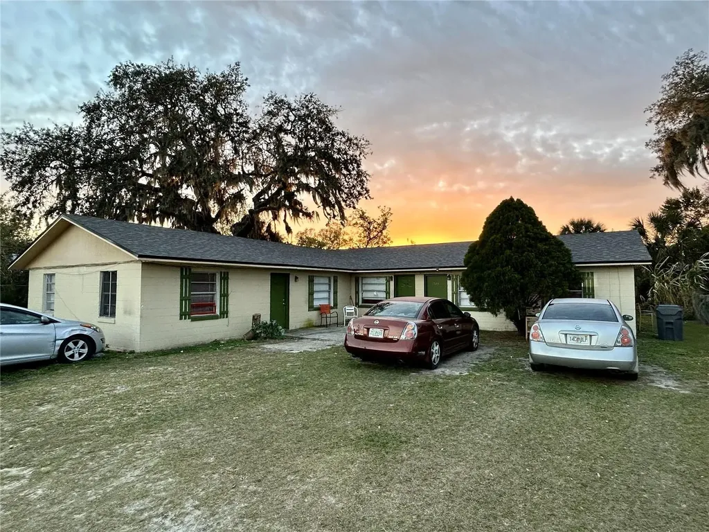 3160 W Willow Drive Mulberry FL 33860