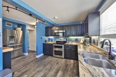 3366 10th Street N St Petersburg FL 33704