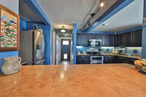3366 10th Street N St Petersburg FL 33704