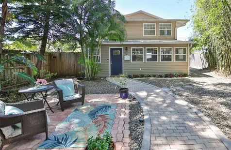 3366 10th Street N St Petersburg FL 33704