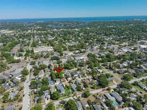 3366 10th Street N St Petersburg FL 33704