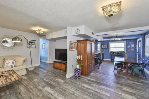 3366 10th Street N St Petersburg FL 33704