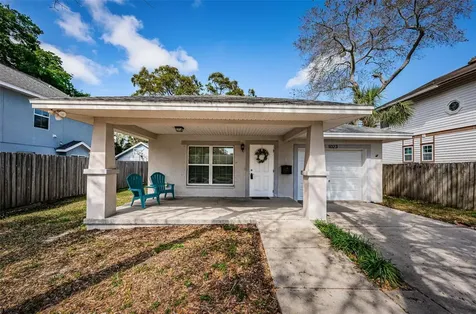 1023 19th Avenue N St Petersburg FL 33704
