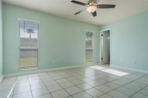 372 Royal Palm Drive Kissimmee FL 34743