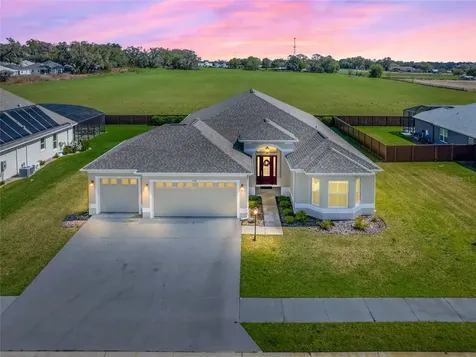11221 Roz Way Oxford FL 34484