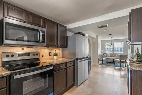 4431 Seils Way Orlando FL 32812