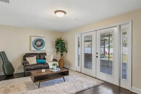 4431 Seils Way Orlando FL 32812