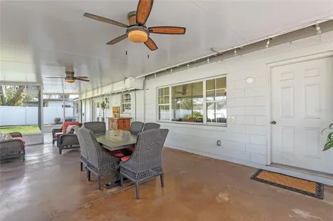 4431 Seils Way Orlando FL 32812