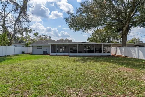 4431 Seils Way Orlando FL 32812