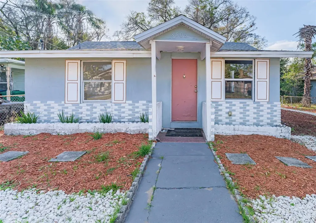 8506 N 11th Street Tampa FL 33604
