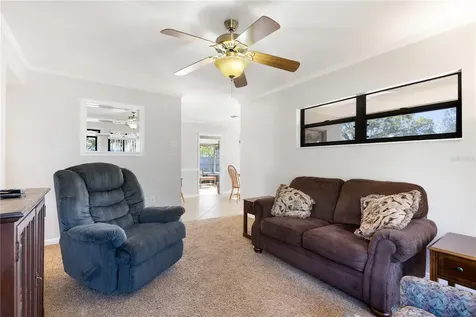 7401 Bay Street NE St Petersburg FL 33702